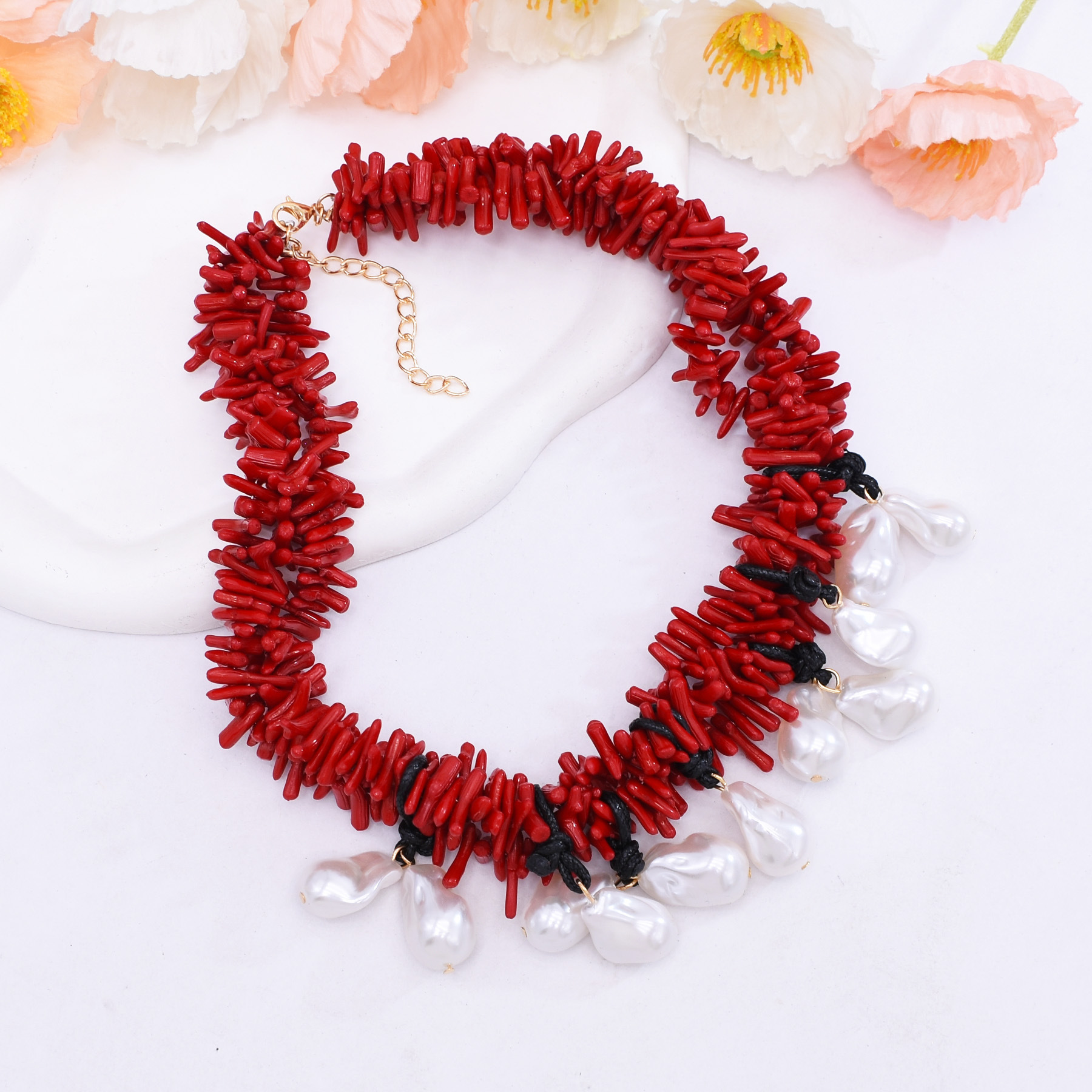 New Trendy Red Coral Irregular - огляд і ціна String Of Pearls Plant