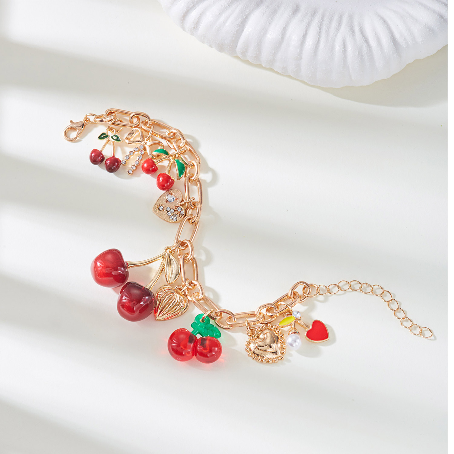 Sweet Cute Red Strawberry Cher - огляд і ціна String Of Pearls Plant
