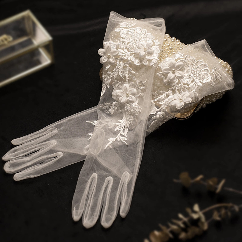 White Bridal Mesh Embroidered  - огляд і ціна String Of Pearls Plant