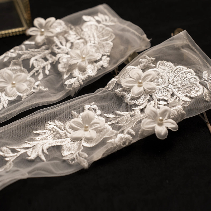 White Bridal Mesh Embroidered  - огляд і ціна String Of Pearls Plant